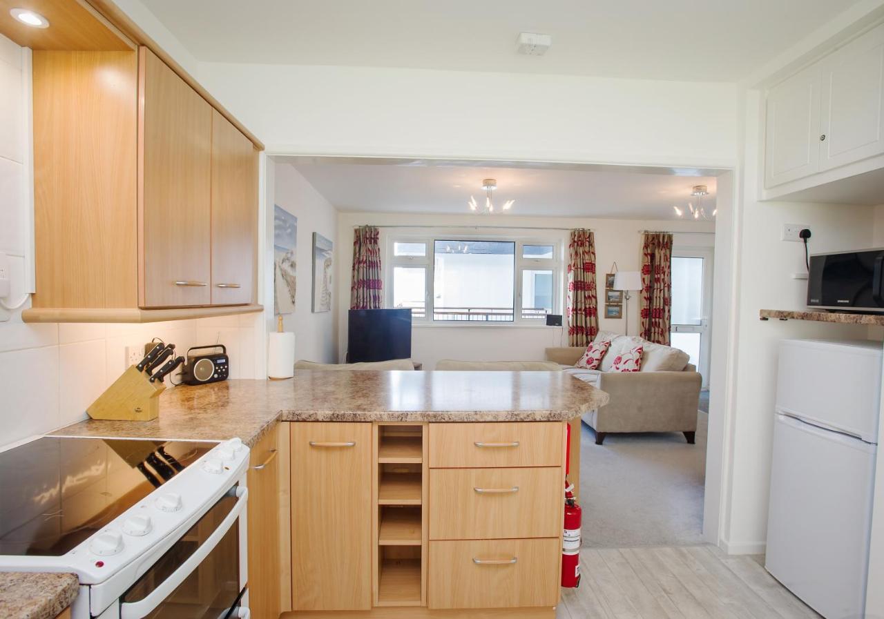 Harbour Apartment At 6 Dolphin Court With Parking Бриксем Экстерьер фото